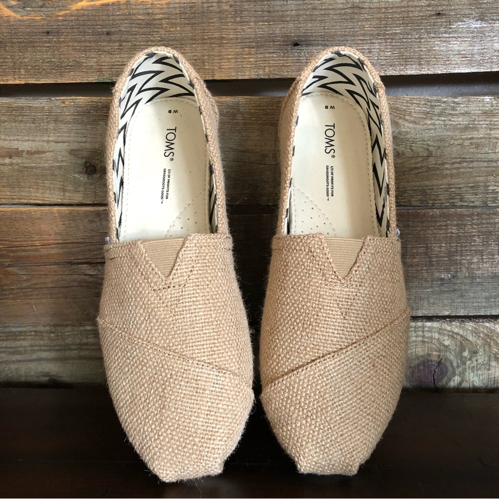 TOMS Slip on Classic Shoes